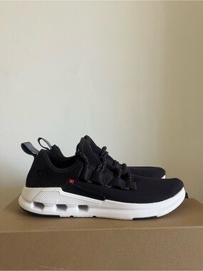 On Running Black & White Running Sneaker